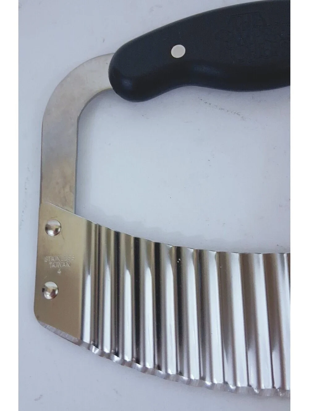 CRINKLE Cutter The Pampered CHEF Stainless TIAWAN 4 with Cover